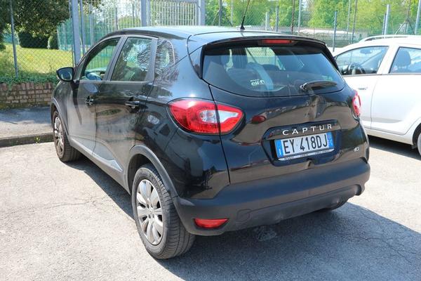 1#4171 Autovettura Renault Captur in vendita - foto 2