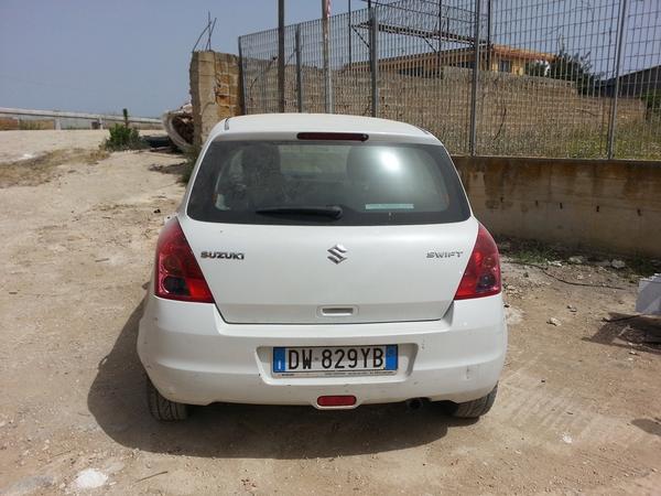 3#4172 Autovettura Suzuki Swift in vendita - foto 2