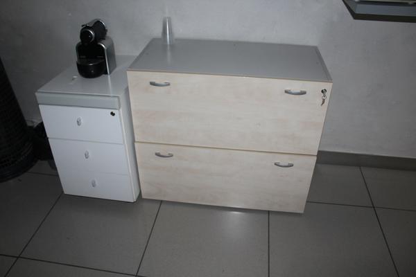 1#4176 Attrezzatura e arredi da ufficio in vendita - foto 14