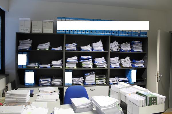 1#4176 Attrezzatura e arredi da ufficio in vendita - foto 30