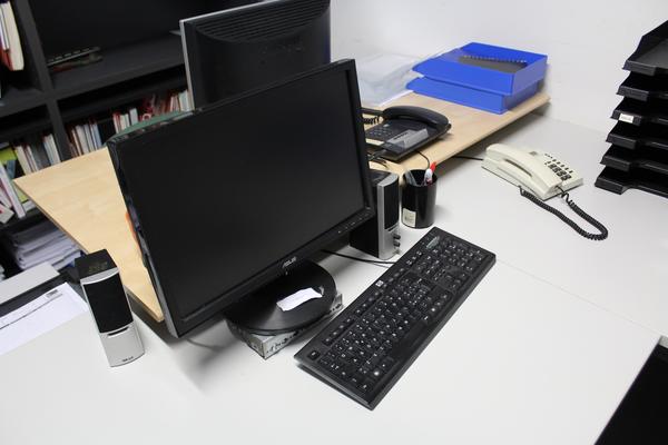 1#4176 Attrezzatura e arredi da ufficio in vendita - foto 34