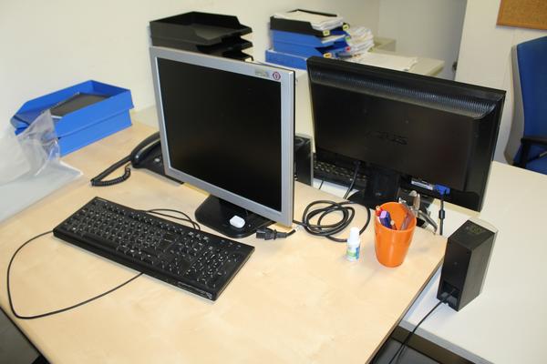 1#4176 Attrezzatura e arredi da ufficio in vendita - foto 36