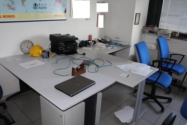 10#4176 Attrezzatura e arredi da ufficio in vendita - foto 11