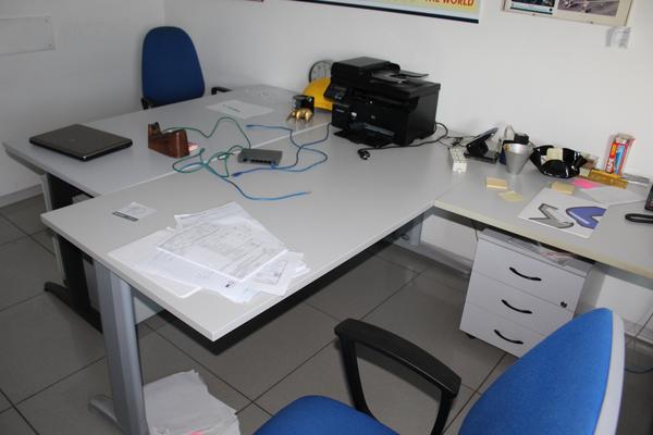 10#4176 Attrezzatura e arredi da ufficio in vendita - foto 20