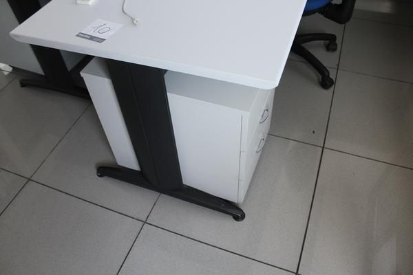 10#4176 Attrezzatura e arredi da ufficio in vendita - foto 28