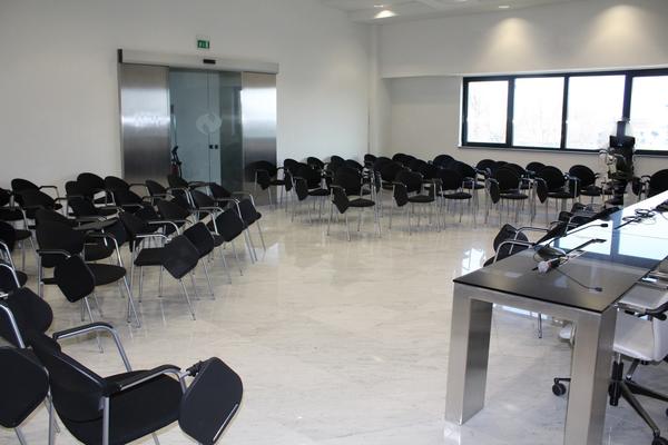 11#4176 Proiettori Nec e arredi ufficio in vendita - foto 13