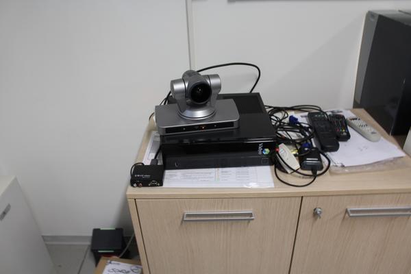 16#4176 Attrezzatura ufficio e proiettore in vendita - foto 16