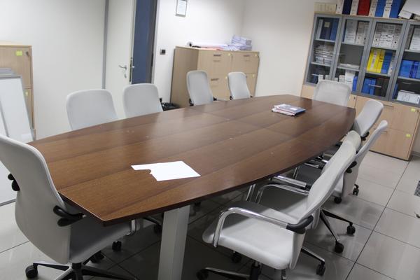 16#4176 Attrezzatura ufficio e proiettore in vendita - foto 17