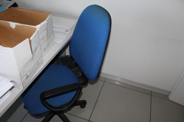 19#4176 Attrezzatura e arredi da ufficio in vendita - foto 7