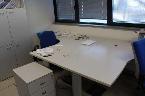 20#4176 Attrezzatura e arredi da ufficio in vendita - foto 11