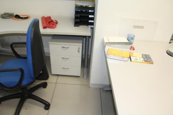 20#4176 Attrezzatura e arredi da ufficio in vendita - foto 20