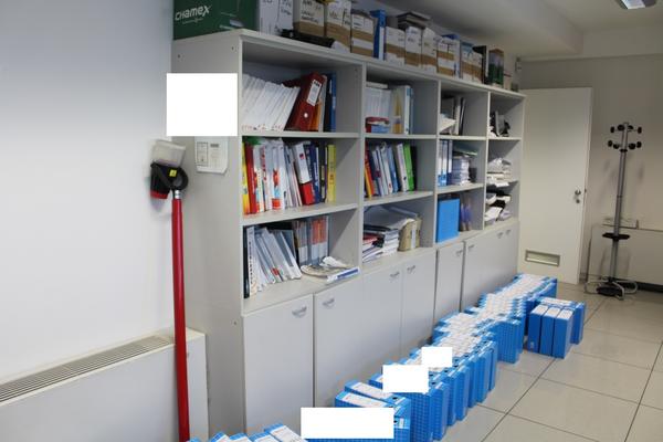 20#4176 Attrezzatura e arredi da ufficio in vendita - foto 23