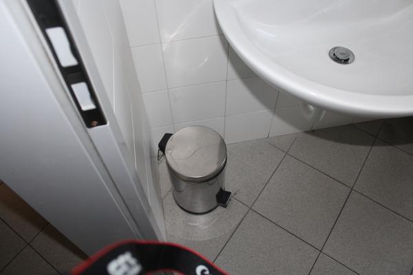 21#4176 Attrezzatura e arredi da ufficio in vendita - foto 8