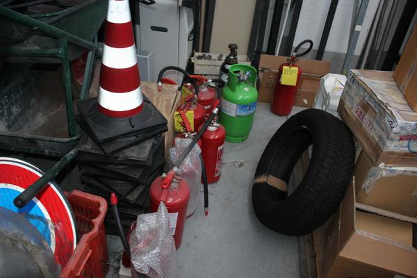 31#4176 Attrezzatura da cantiere e materiale elettrico in vendita - foto 10