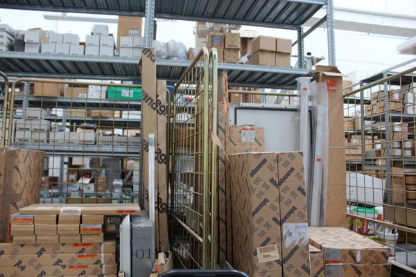 31#4176 Attrezzatura da cantiere e materiale elettrico in vendita - foto 43