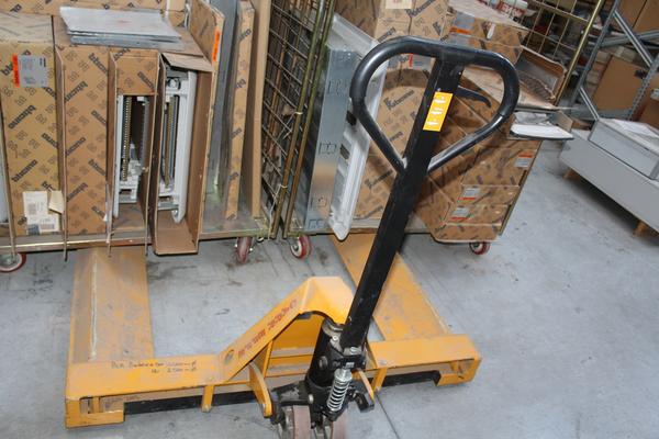 31#4176 Attrezzatura da cantiere e materiale elettrico in vendita - foto 45