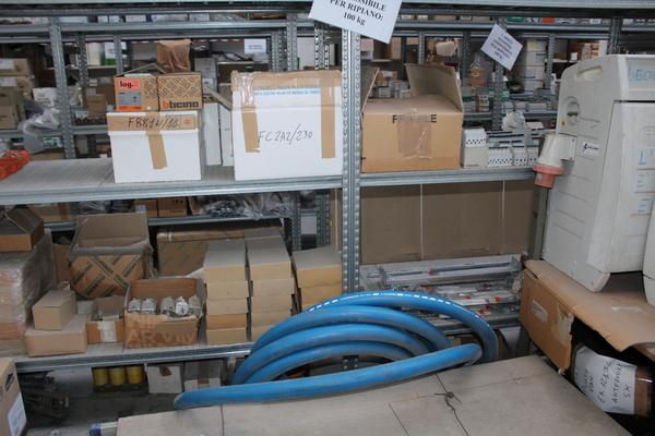 31#4176 Attrezzatura da cantiere e materiale elettrico in vendita - foto 60