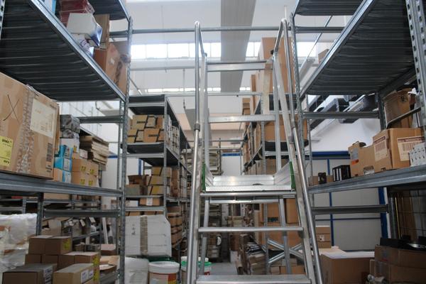 31#4176 Attrezzatura da cantiere e materiale elettrico in vendita - foto 132