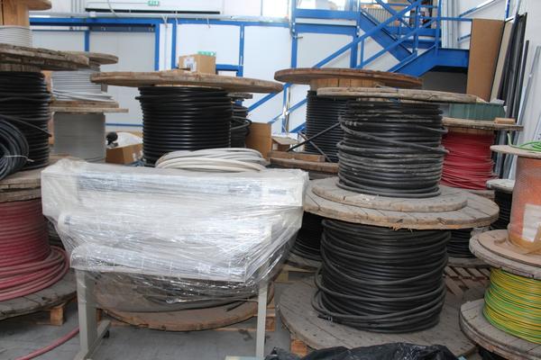 31#4176 Attrezzatura da cantiere e materiale elettrico in vendita - foto 215