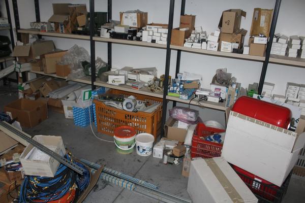 31#4176 Attrezzatura da cantiere e materiale elettrico in vendita - foto 242