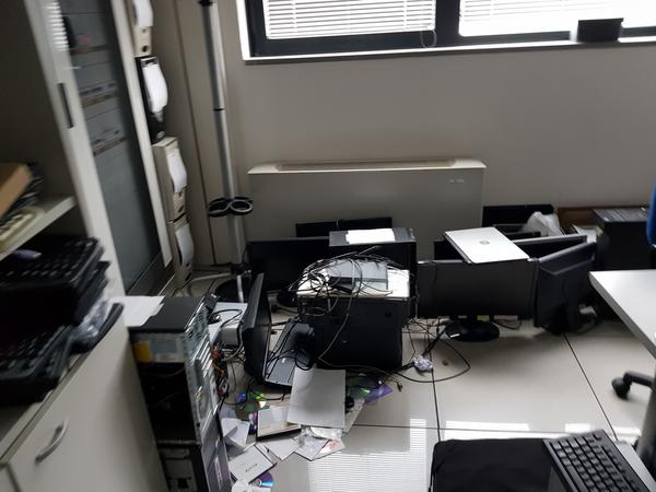 41#4176 Server IBM e stampanti in vendita - foto 13