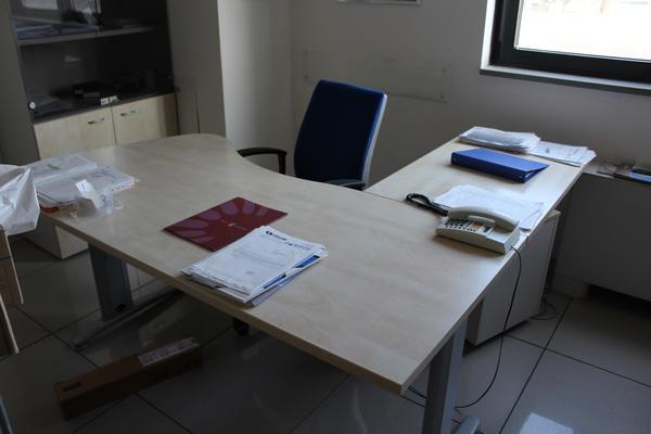 5#4176 Attrezzatura e arredi da ufficio in vendita - foto 2