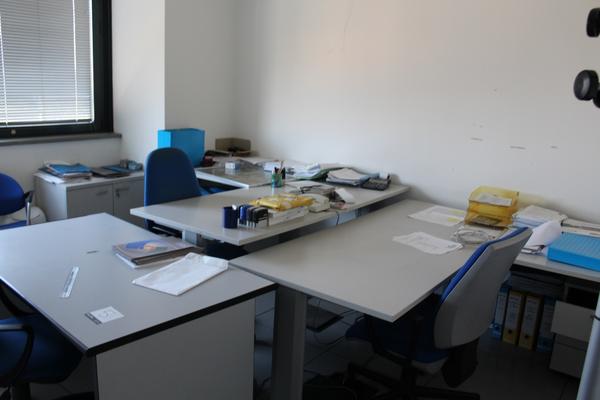 5#4176 Attrezzatura e arredi da ufficio in vendita - foto 8
