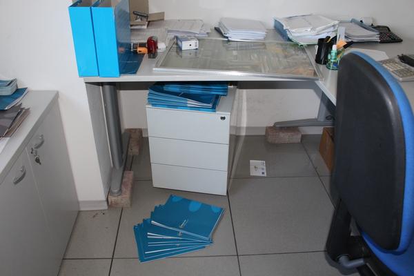 5#4176 Attrezzatura e arredi da ufficio in vendita - foto 14