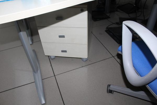 8#4176 Stampante Hp e arredi ufficio in vendita - foto 5