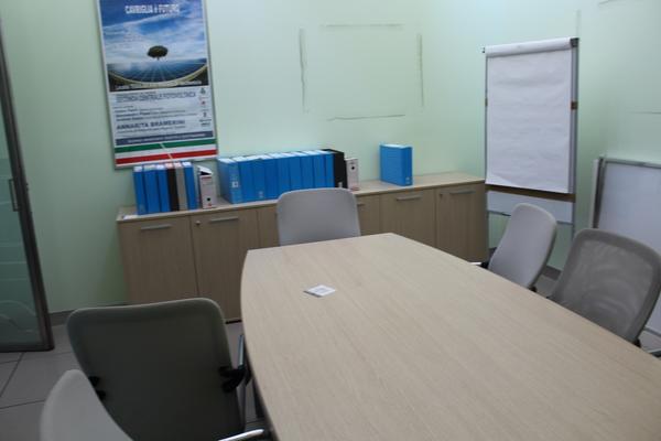 9#4176 Attrezzatura e arredi da ufficio in vendita - foto 6