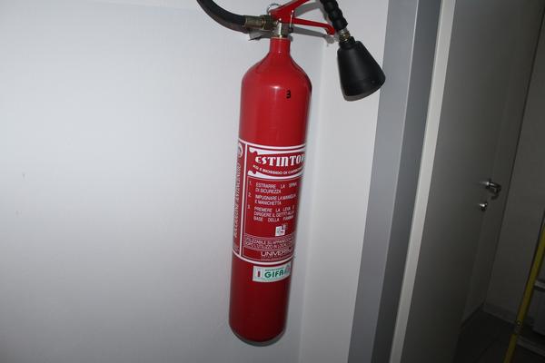 9#4176 Attrezzatura e arredi da ufficio in vendita - foto 13