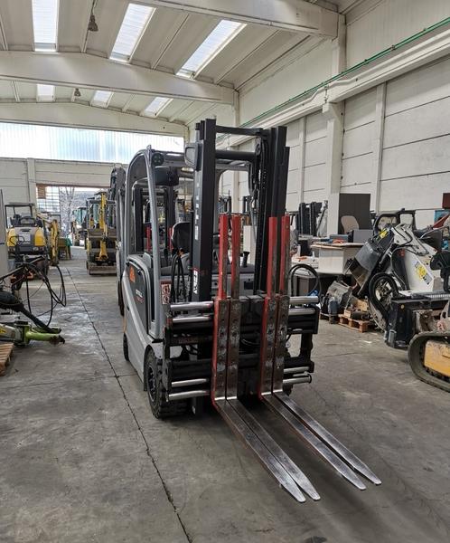 2#4180 Carrello elevatore Still RX 60-30 in vendita - foto 4
