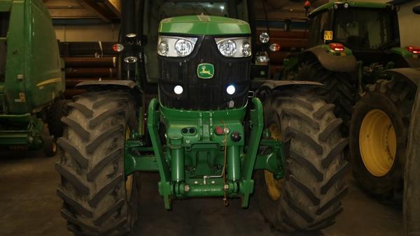 1#4185 Trattore John Deere 6140R in vendita - foto 2