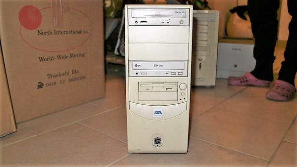 1#4201 Pc fissi HP e stampanti Samsung in vendita - foto 3