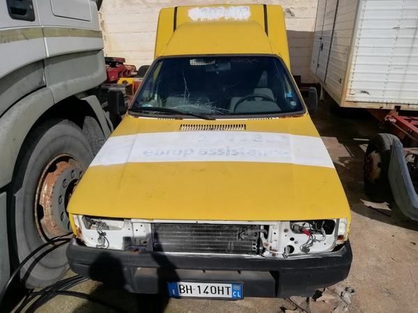 2#4212 Autocarro Fiat Fiorino in vendita - foto 2