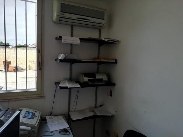 4#4212 Arredi ed attrezzature da ufficio in vendita - foto 5