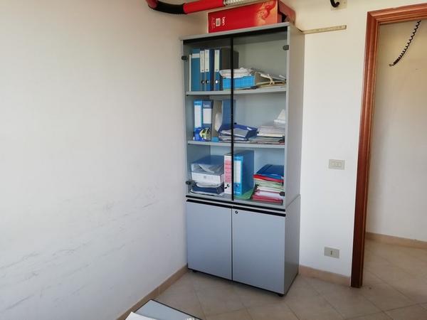 4#4212 Arredi ed attrezzature da ufficio in vendita - foto 10