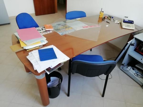 4#4212 Arredi ed attrezzature da ufficio in vendita - foto 15