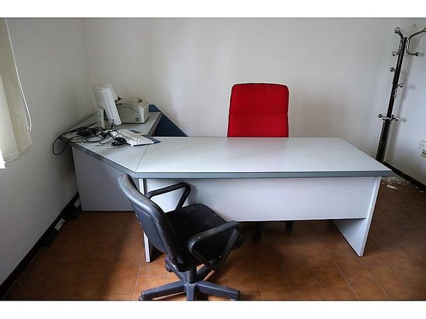 1#4217 Materiali laterizi e mobili e attrezzature da ufficio in vendita - foto 46