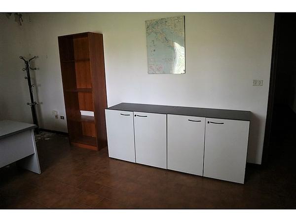 1#4217 Materiali laterizi e mobili e attrezzature da ufficio in vendita - foto 47