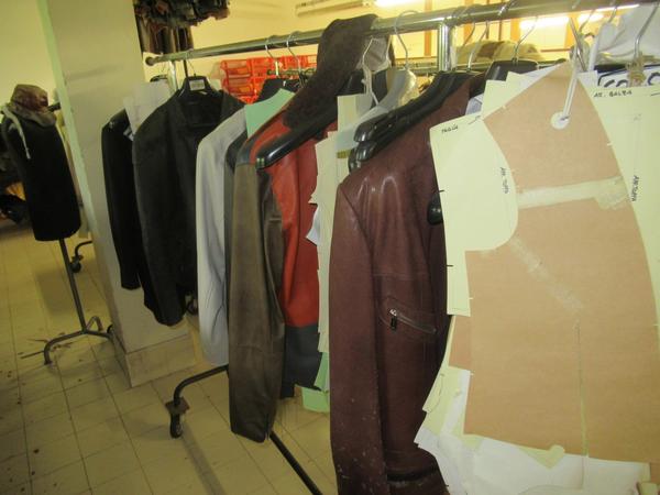 3#4223 Corsetti e capi d'abbigliamento in vendita - foto 20