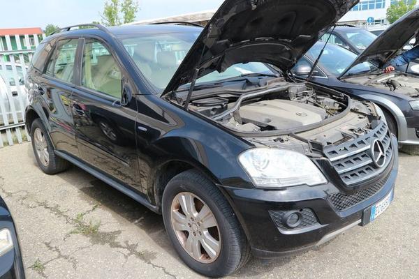 12#4227 Mercedes ML300 in vendita - foto 4