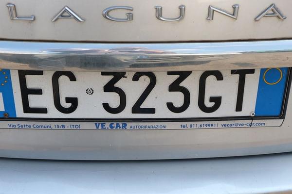 23#4227 Renault New Laguna in vendita - foto 2