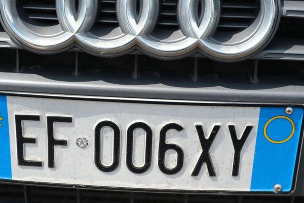 7#4227 Audi A4 Avant in vendita - foto 2