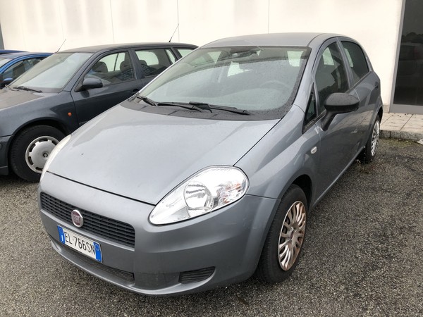 13#4229 Fiat Punto in vendita - foto 1