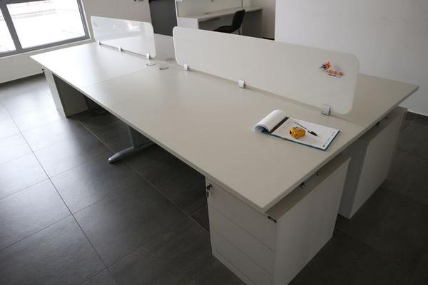 1#4233 Arredi ufficio e attrezzature elettroniche in vendita - foto 10