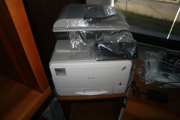 1#4233 Arredi ufficio e attrezzature elettroniche in vendita - foto 46