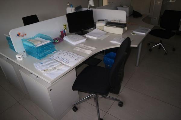 1#4233 Arredi ufficio e attrezzature elettroniche in vendita - foto 50