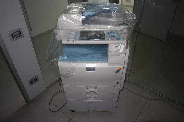 1#4233 Arredi ufficio e attrezzature elettroniche in vendita - foto 61