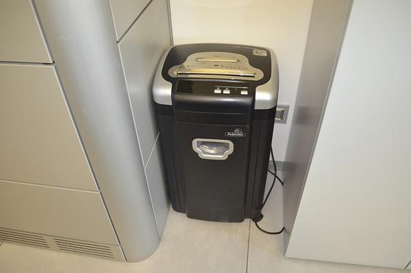 14#4234 Arredi e attrezzature elettroniche per uffici in vendita - foto 31